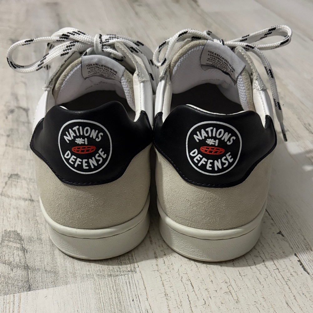 33.9 The Original White and Black Women's Sneakers - Picture 6 of 12